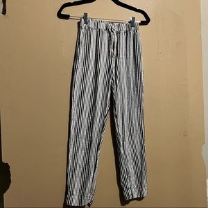 Brandy Melville size XS stretchy stripped pants